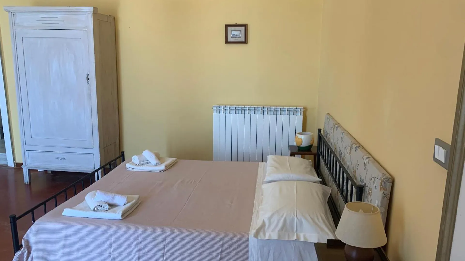 B&B Rosita Patti Πανσιόν